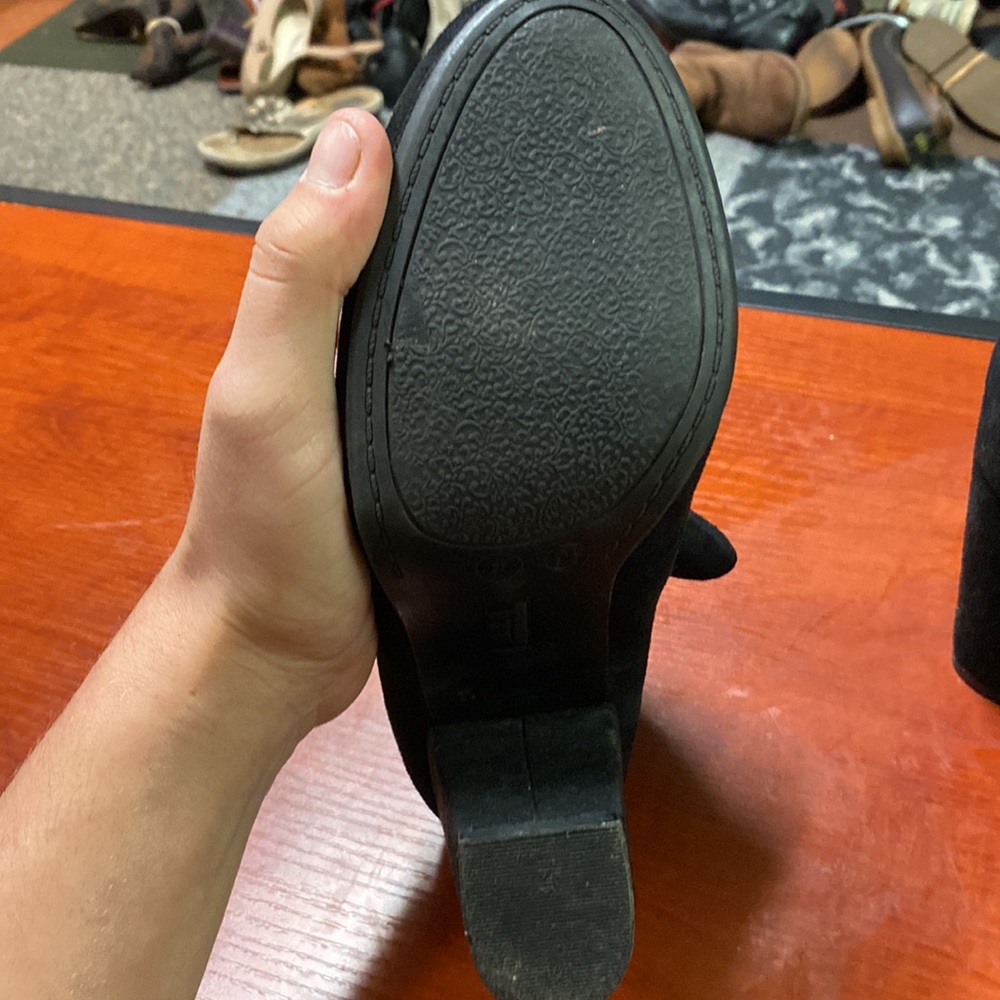 NWOT A.n.a. Zip up booties - Picture 3 of 5